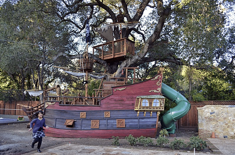 pirate treehouse
