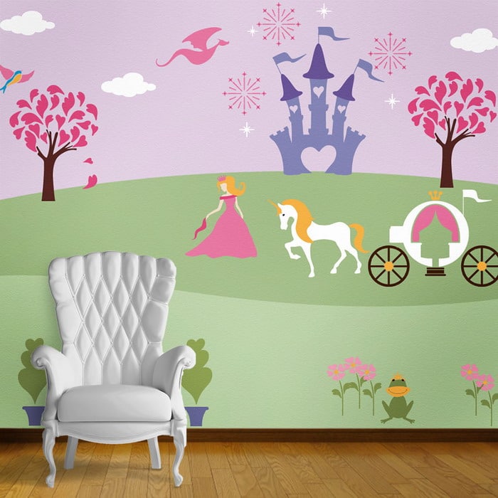 Princess mural on bedroom wall